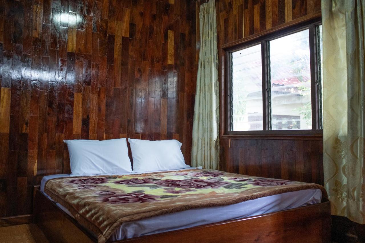 Song Lao Guesthouse Thakek Kültér fotó